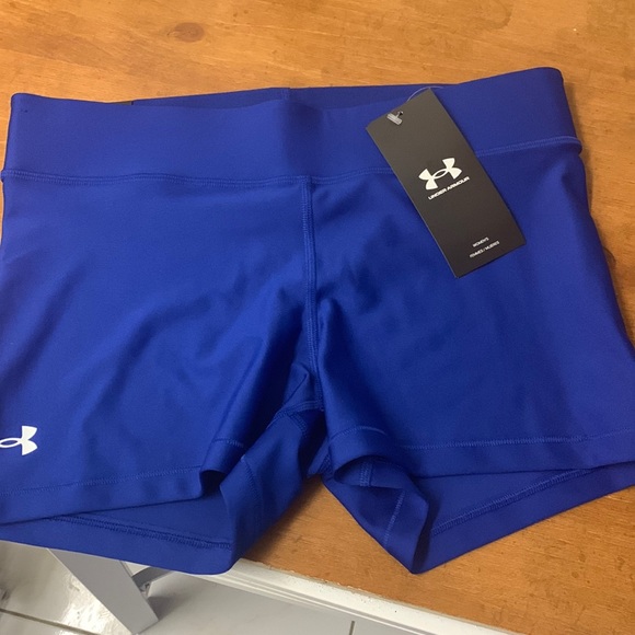Under Armour Pants - Women's HeatGear. Under Armour Mid-Rise Shorty